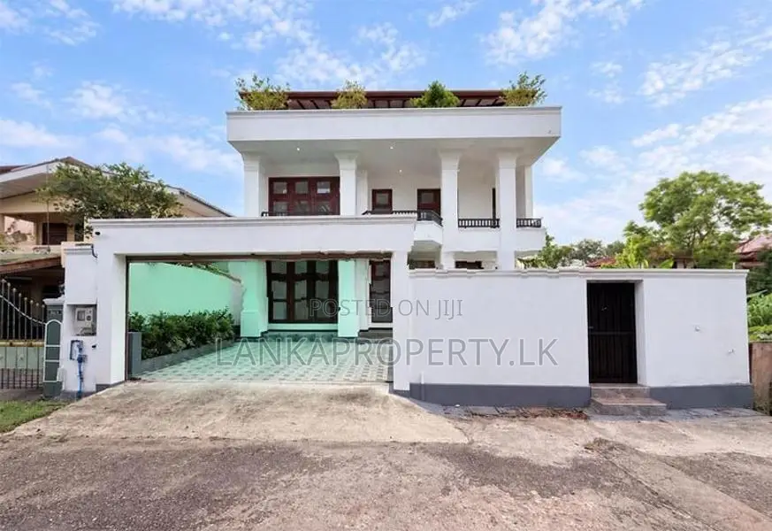 Brand New Super Luxury House for Sale in Ja-Ela