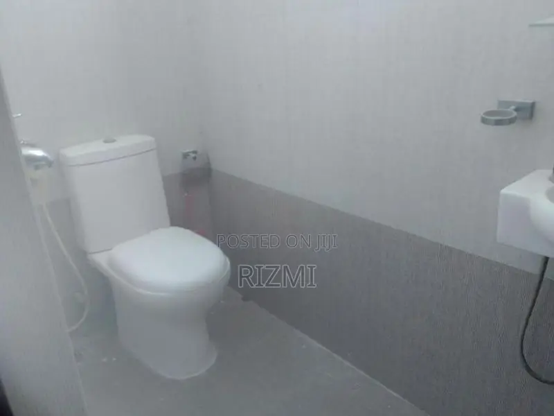 3BR first floor House for rent in dehiwala nedimala vijitha road