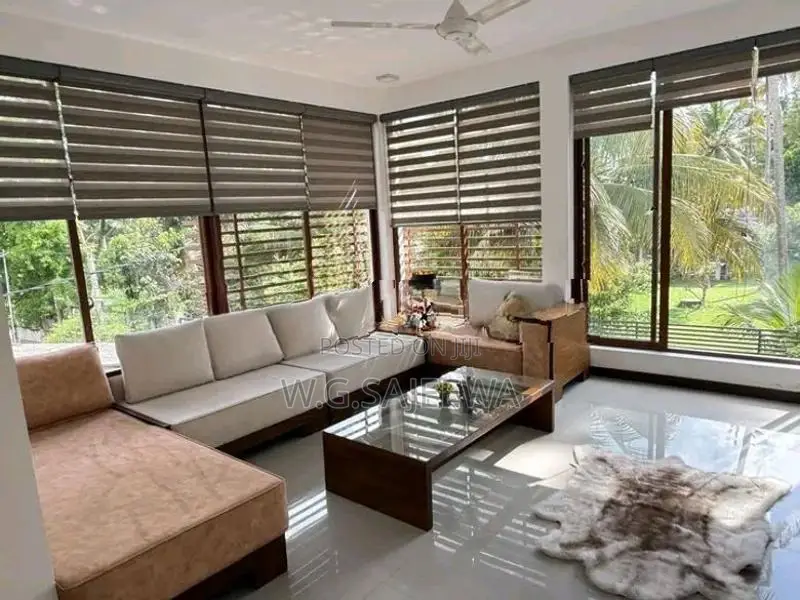 Fully Furnished Luxury house rent in Seeduwa, Raddolugama Town