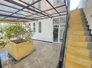 04 Bedroom - Unfurnished House for Rent in Colombo 08