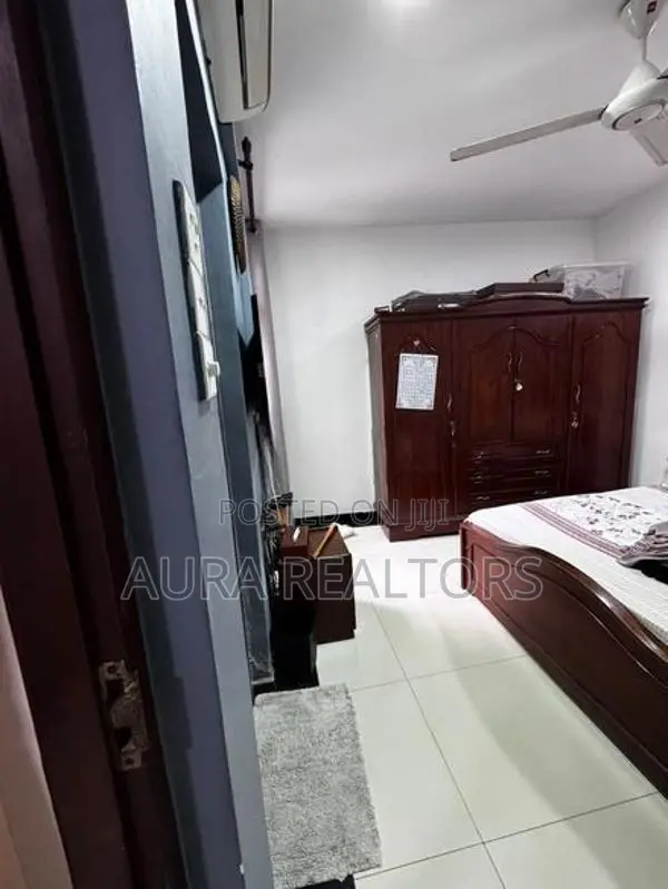 House for sale in Dehiwala Robert road (p-259)