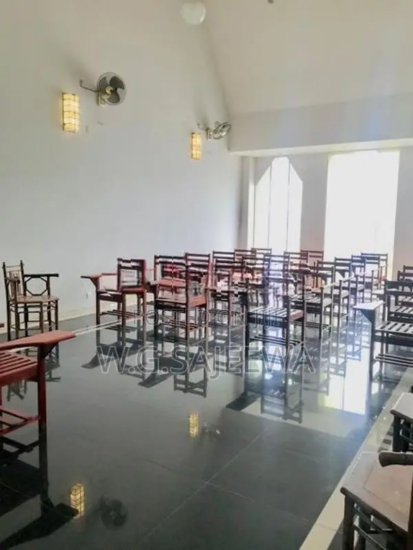 Commercial Building for rent in Ja Ela - First floor & 2nd