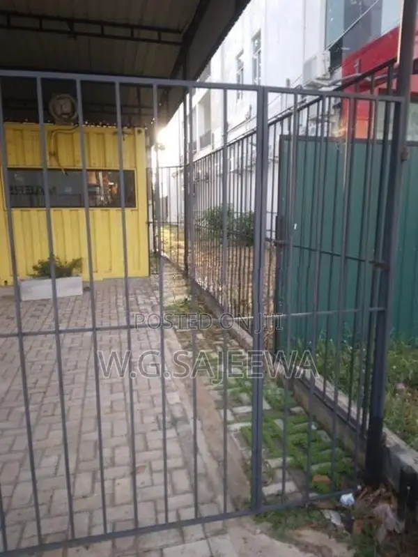 12perch Land for sale Seeduwa town Colombo Negambo main road facing