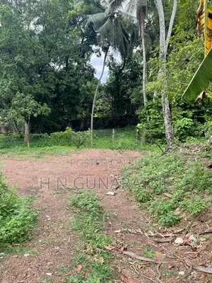 Land for Sale - Lake Road, Battaramulla
