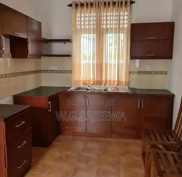 2 Storey fully Furnished Villa house rent in Ja Ela
