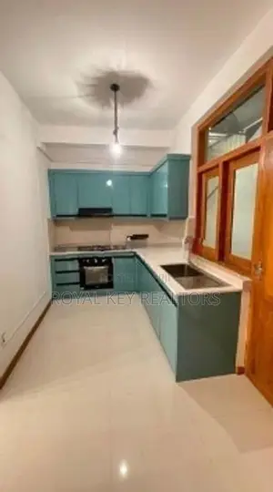 04 Bedroom -Unfurnished House for Rent In Battaramulla