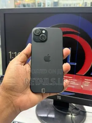 Apple iPhone 15 256GB (Used)