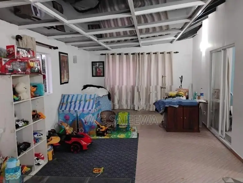 4Bedroom house for sale lake city, ja-Ela