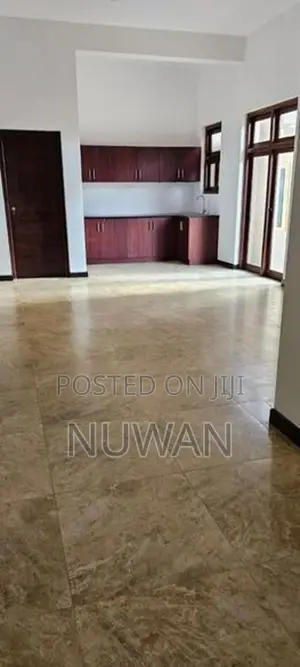 (DES7031) 3 Storied house in Dehiwala
