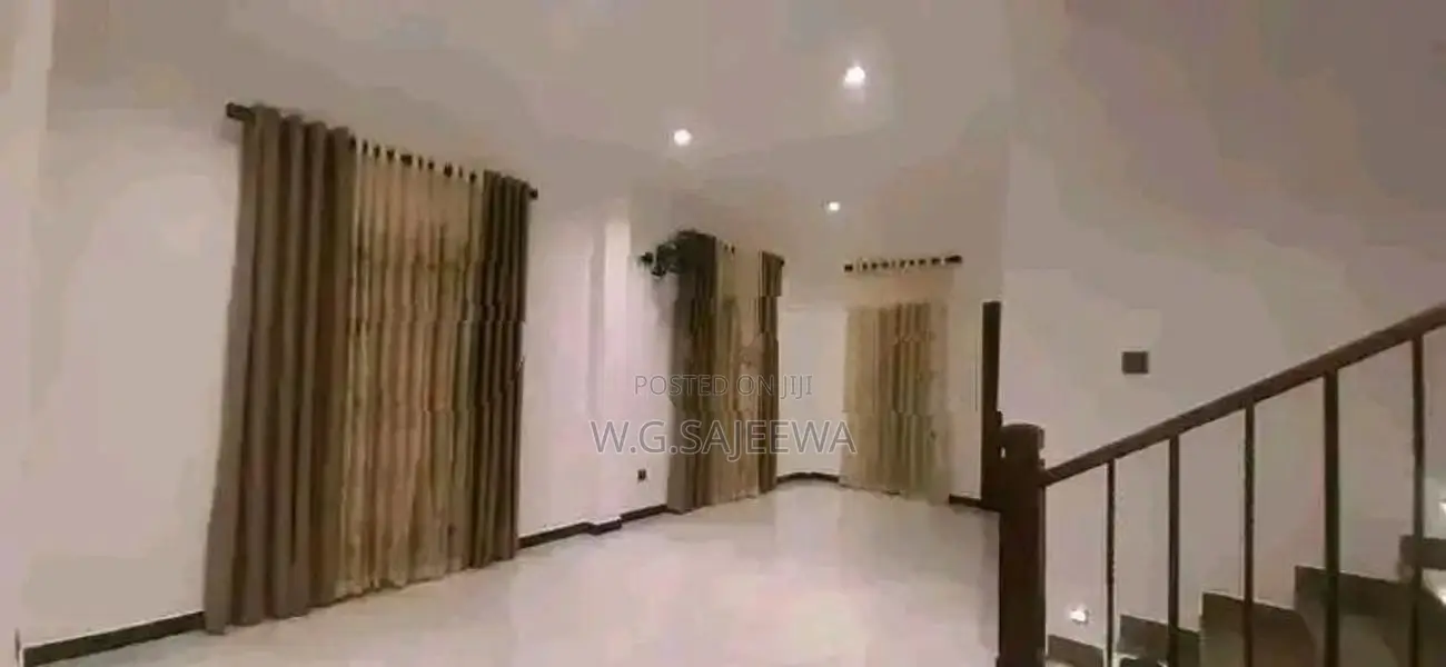 Modern 2 Storey 6 Rooms house rent in Kandana Town