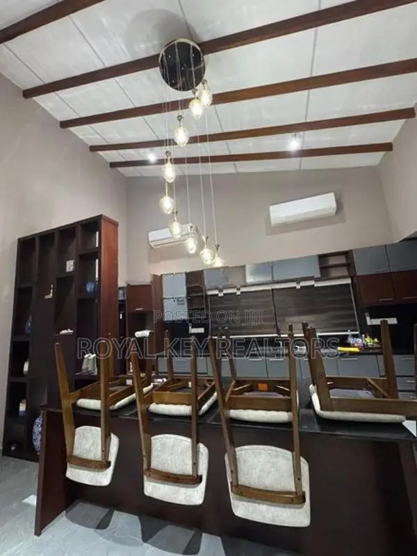 03 Bedroom - Furnished House For Rent In Rajagiriya