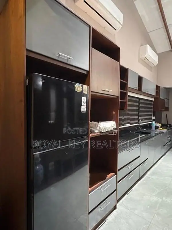 03 Bedroom - Furnished House For Rent In Rajagiriya