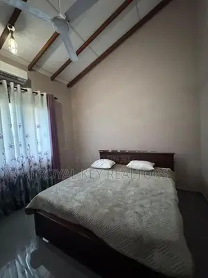 03 Bedroom - Furnished House For Rent In Rajagiriya
