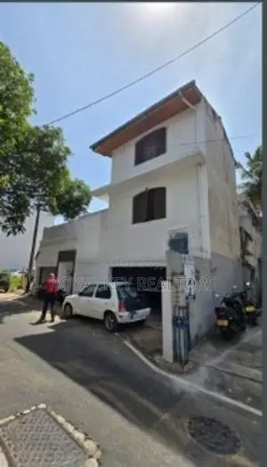 2,100 Sq Ft Commercial House For Rent In Colombo 04
