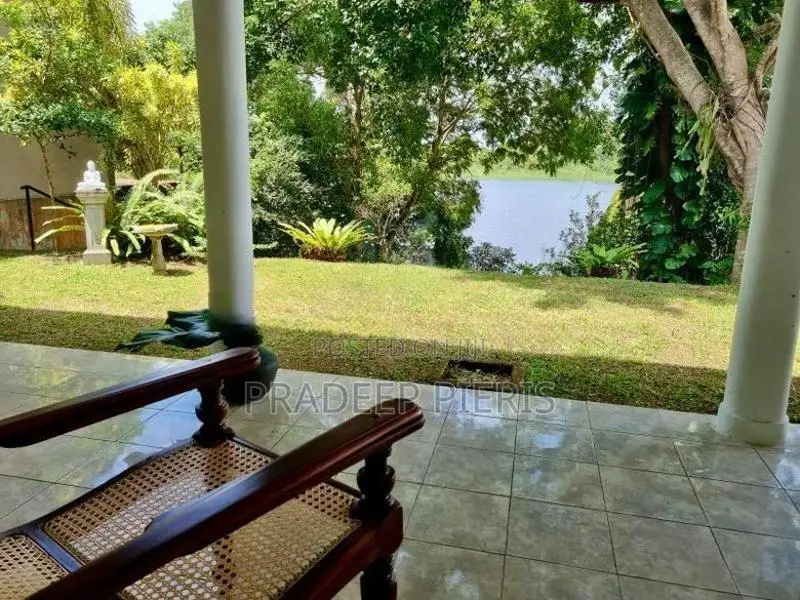 Bolgoda River Facing Bangalow In Panadura