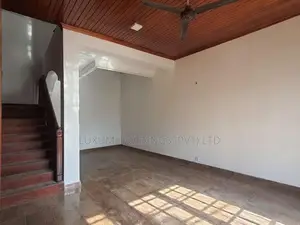3,000 Sqft House For Rent in Lake Drive Colombo 08 [ 1175C ]