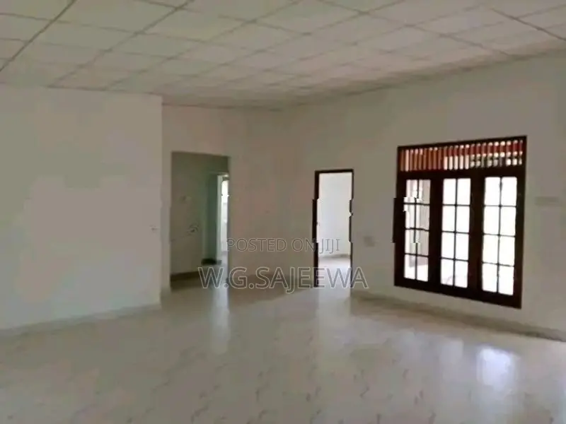 Newly built House for sale in Kandana