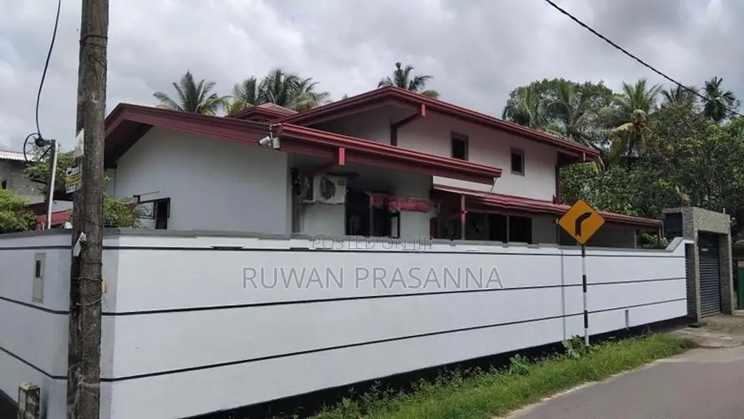 House for Sale in Polgasowita