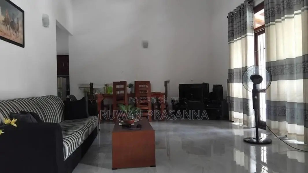 House for Sale in Polgasowita