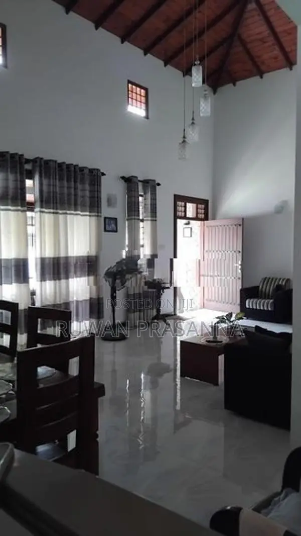 House for Sale in Polgasowita