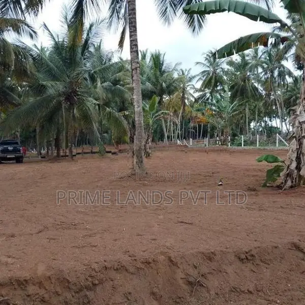 කුරුණෑගලට ලගින්ම දොරටියාවෙන් ඉඩමක්