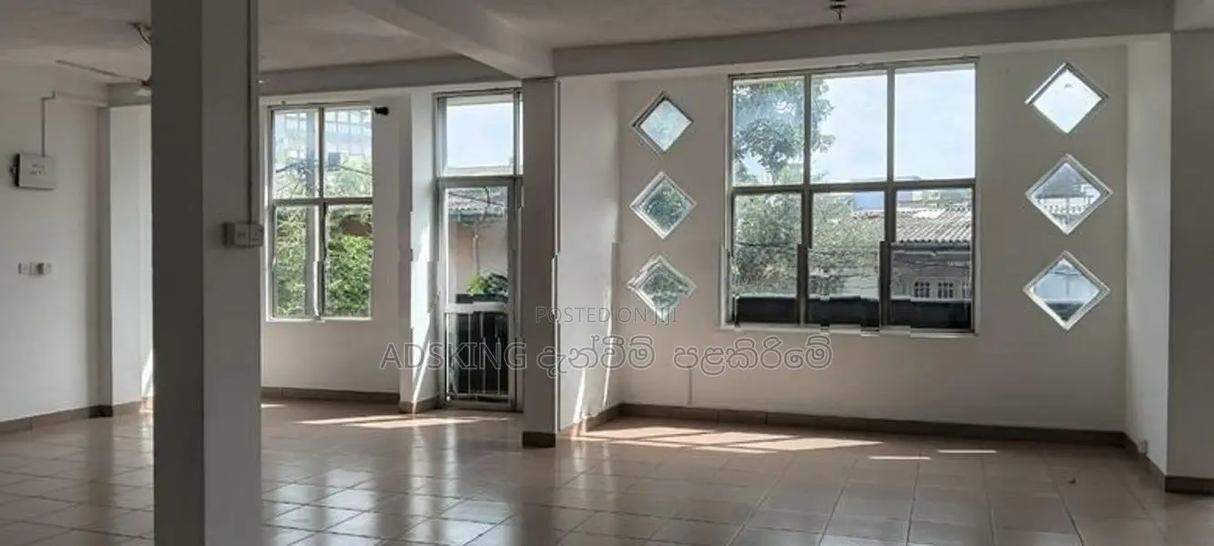 Commercial Building for Rent in Nugegoda – Jambugasmulla Mawatha