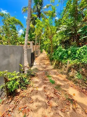 83 Perches House with Land for Sale in Habaraduwa (SSPH-460)