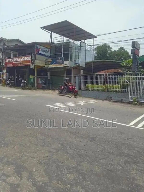 Commercial Land For Sale In Boralasgamuwa Boralesgamuwa