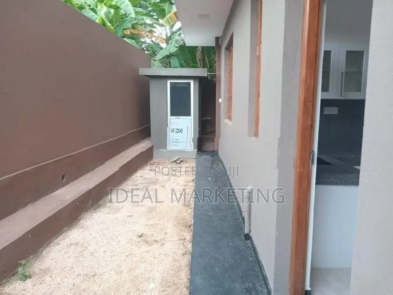 Piliyandala - Brand New House for sale