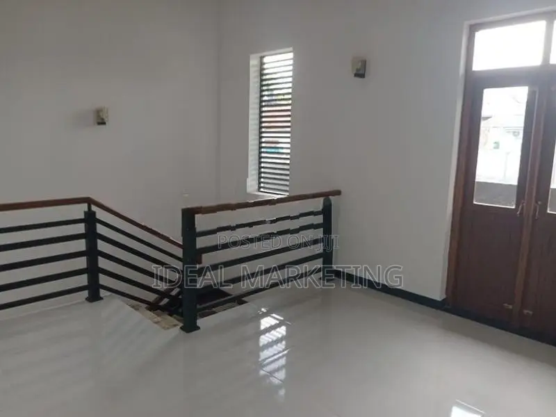 Piliyandala - Brand New House for sale