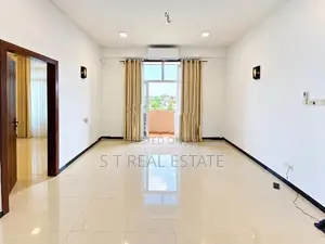 3BR Apartment For Sale in Mt Lavinia