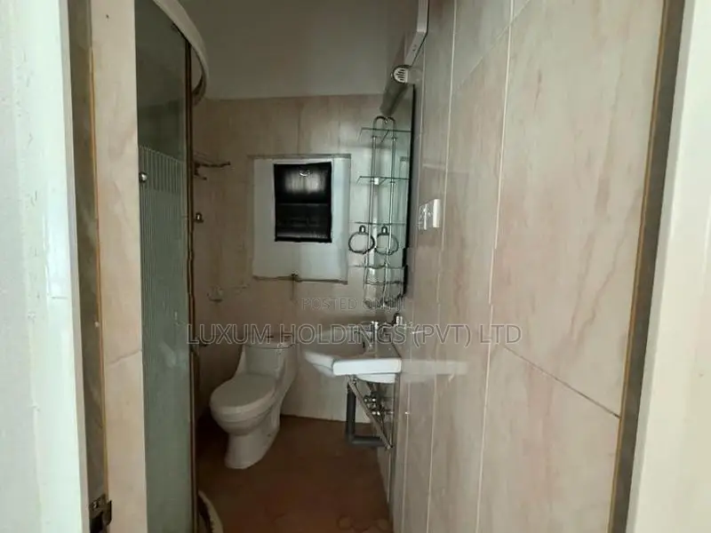 House For Rent Off Ladies College Flower Road Colombo 03 [ 2344 C ]