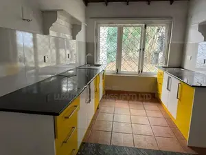 3,000 Sqft House For Rent In Flower Road Colombo 03 [ 2344 C ]