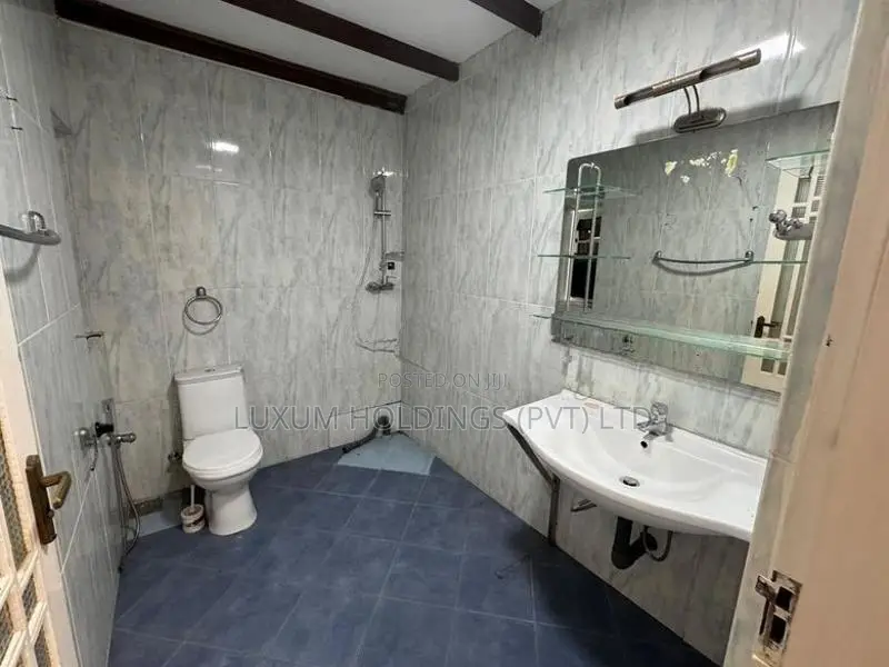3,000 Sqft Office for Rent in Flower Road Colombo 03