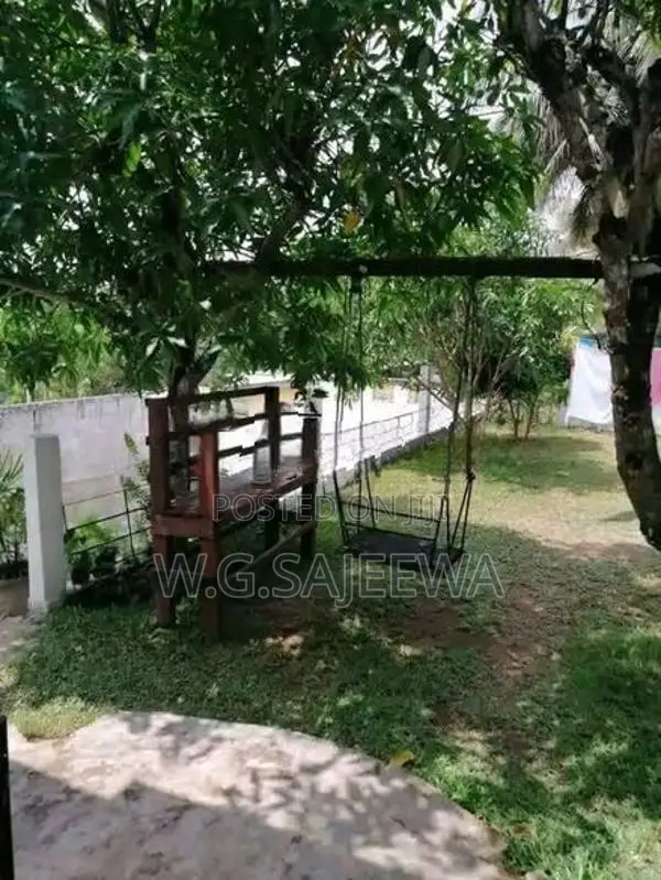 Single Storey 10 perch house sale in Seeduwa
