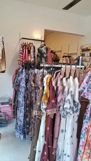 Nugegoda Embuldeniya Shop For Lease