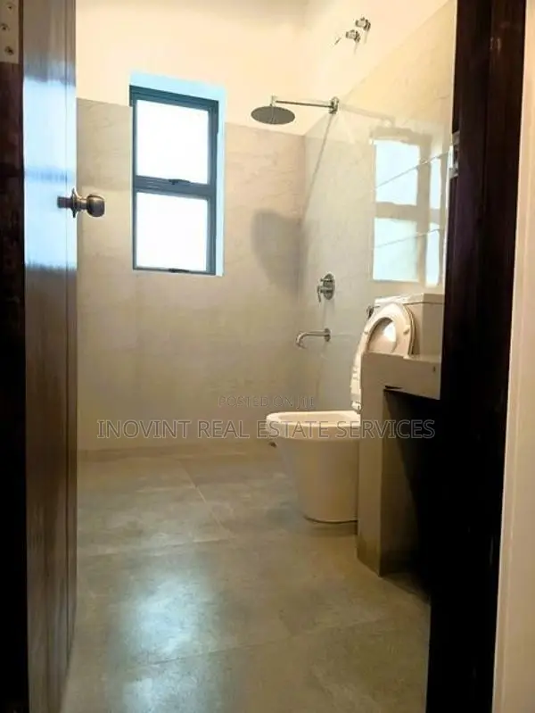 Brand New 3Bed Apartment for Sale in Pelawattha