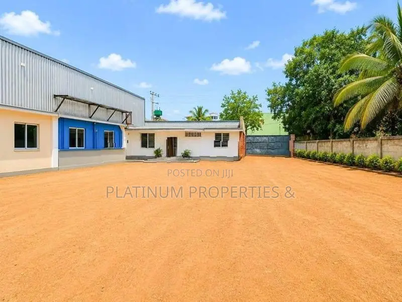 350 Perch Water-Front Land for Sale Facing Bolgoda Lake - Moratuwa