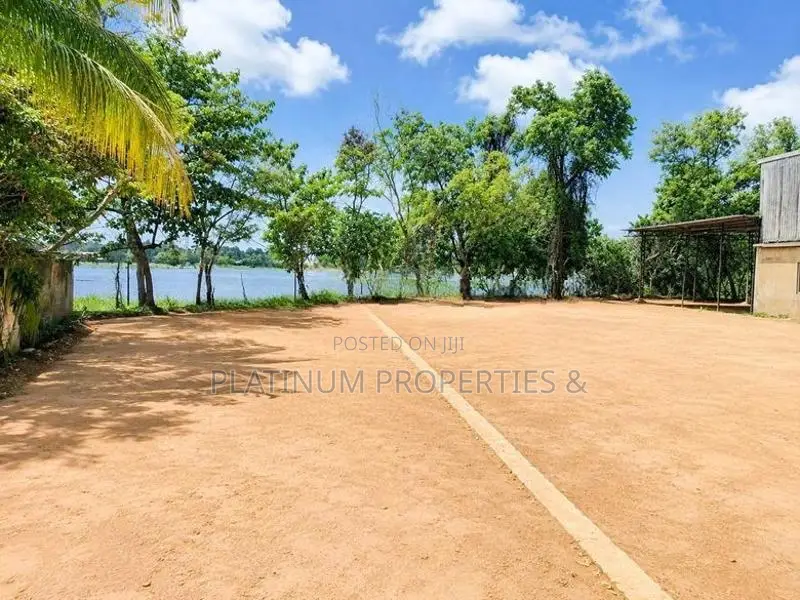 350 Perch Water-Front Land for Sale Facing Bolgoda Lake - Moratuwa