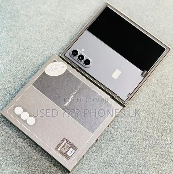 Samsung Galaxy Z Fold8 Ultra (Brand New)