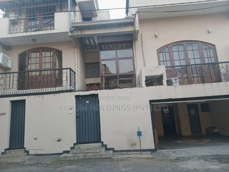 Fully A/C Office For Rent in Castle Street Colombo 08 [ 1637C ]