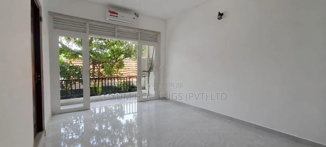 Fully A/C Office for Rent in Maitland Crescent Colombo 07 [ 2304 C ]