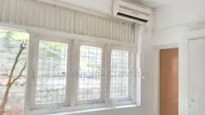 1st floor House for Rent in Gregory's Road Colombo 07 [ 1054C ]