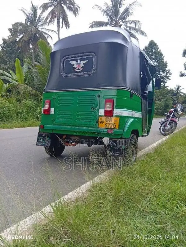 Bajaj 2 stroke 2005 Three Wheel (Used)