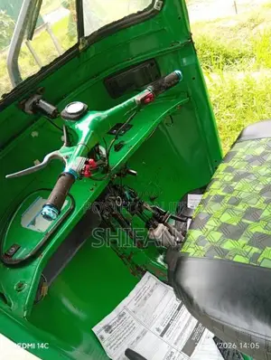 Bajaj 2 stroke 2005 Three Wheel (Used)