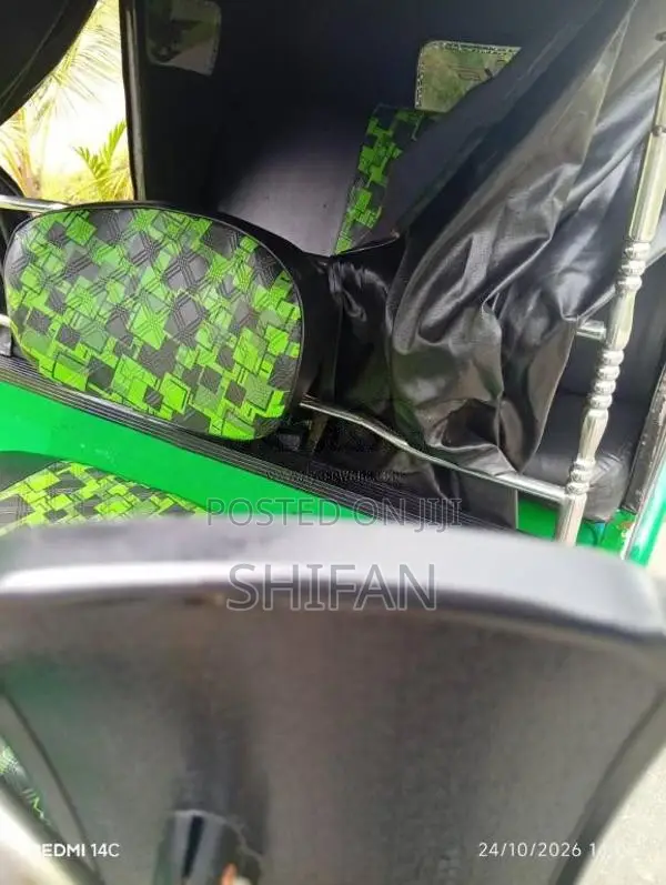 Bajaj 2 stroke 2005 Three Wheel (Used)