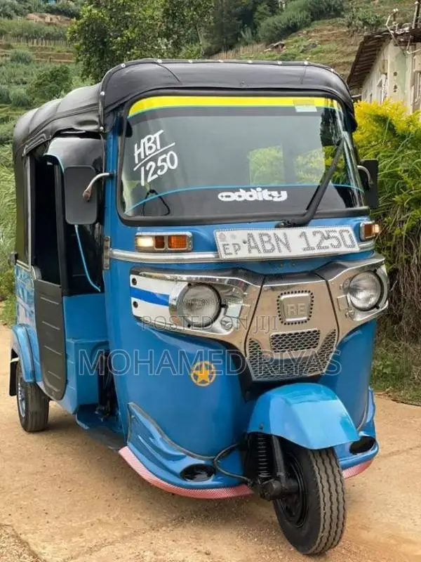 Bajaj RE 2016 Three Wheel (Used)