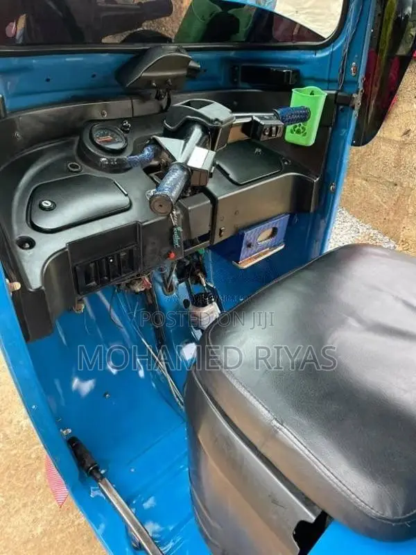 Bajaj RE 2016 Three Wheel (Used)