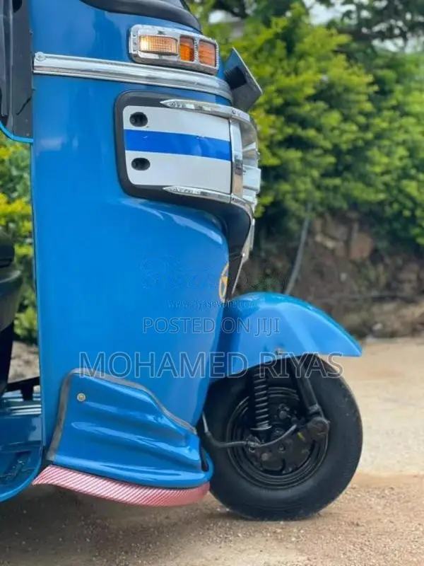 Bajaj RE 2016 Three Wheel (Used)
