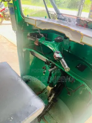 Bajaj 2 Stroke 2004 Three Wheel (Used)